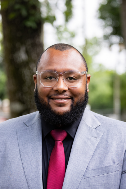 Gary Deal-Laroda, MD