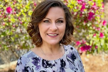 stacy skinner portrait