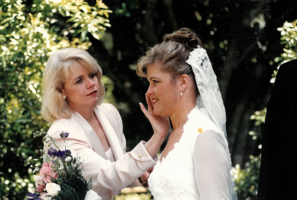 Mom and daughter at a wedding